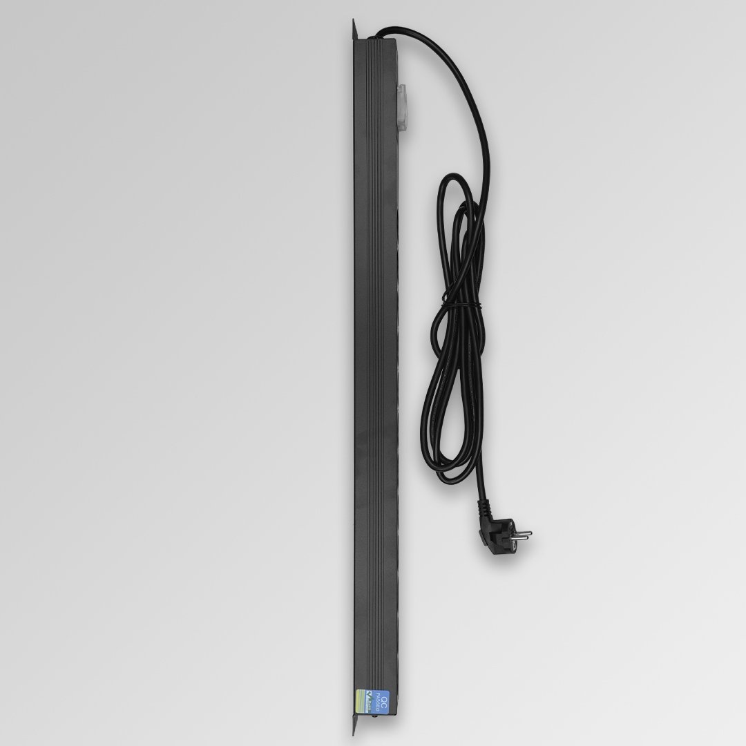 Power Distribution Unit 1U 12 Outlet Germany – P12G image 3